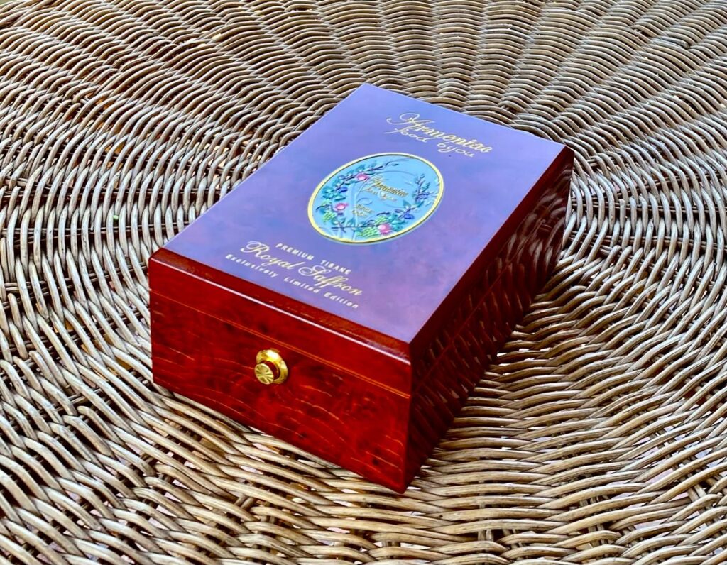ROYAL SAFFRON TEA - Armenia’s Golden Treasure